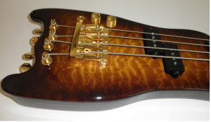 Rambler Travel Bass in Tobacco Sunburst with Gold Hardware